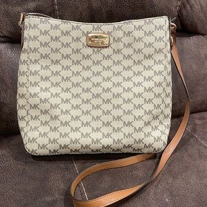 Michael Kors Crossbody Messenger Bag
